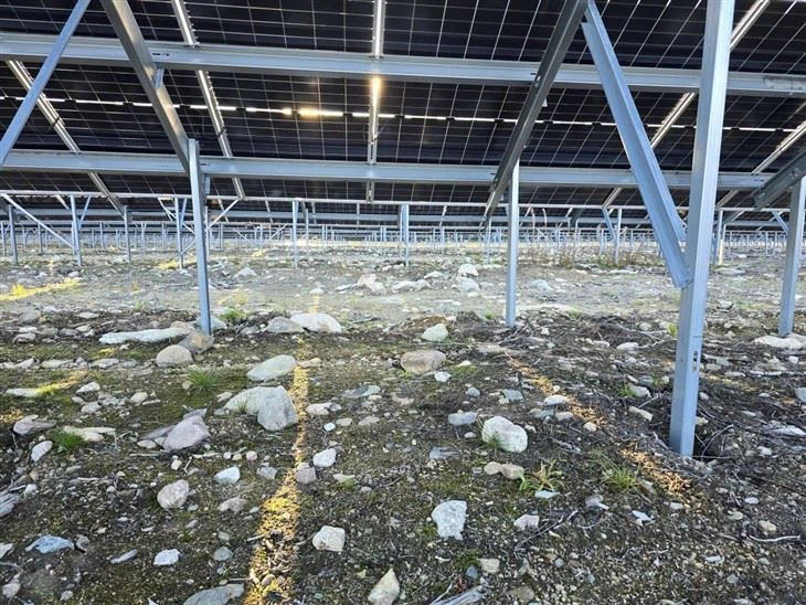 Corrosion Resistant ZAM Steel Solar Rack factory