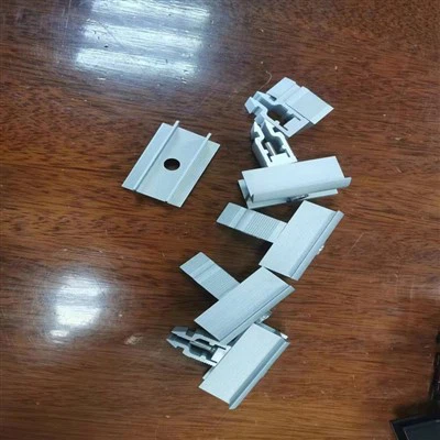 Ваш стручни партнер за средњу и крајњу стезаљку